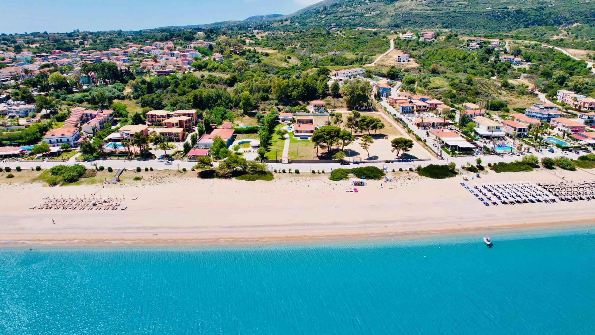 Gazonia Family Estate Hotel Skala  ภายนอก รูปภาพ
